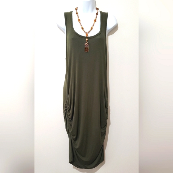 Venus Ladies Summer Dress Size XL Olive Green Light Weight Sleeveless - Picture 2 of 6